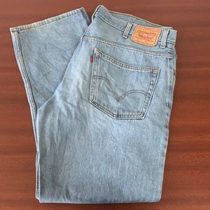 Vintage men’s 505 Levi’s, mom jeans